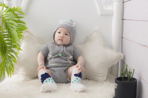 韶关宝宝揉眼睛是怎么回事